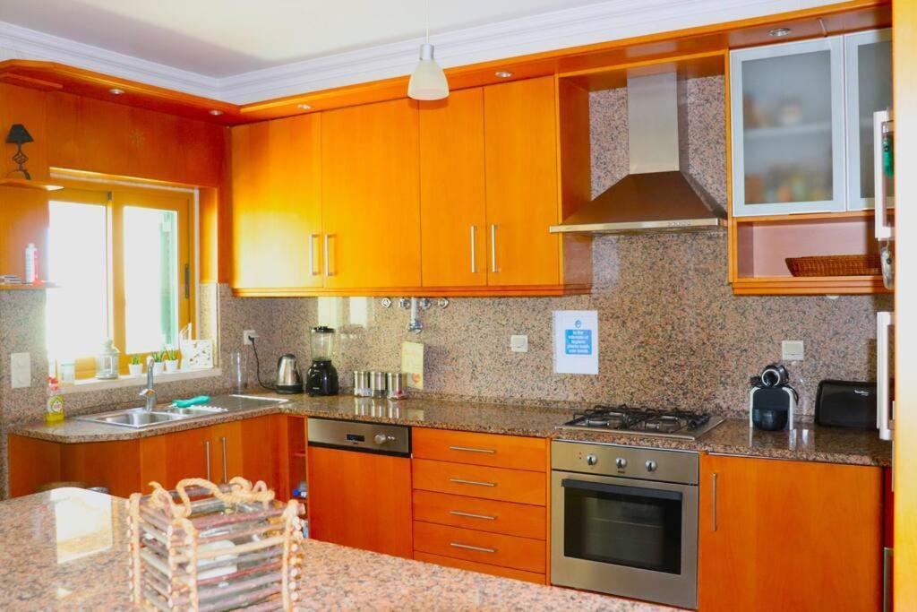 Sea Breeze House Ericeira - Ribeira Dilhas Beach Extérieur photo