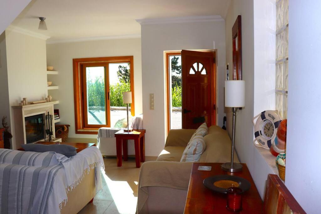 Sea Breeze House Ericeira - Ribeira Dilhas Beach Extérieur photo